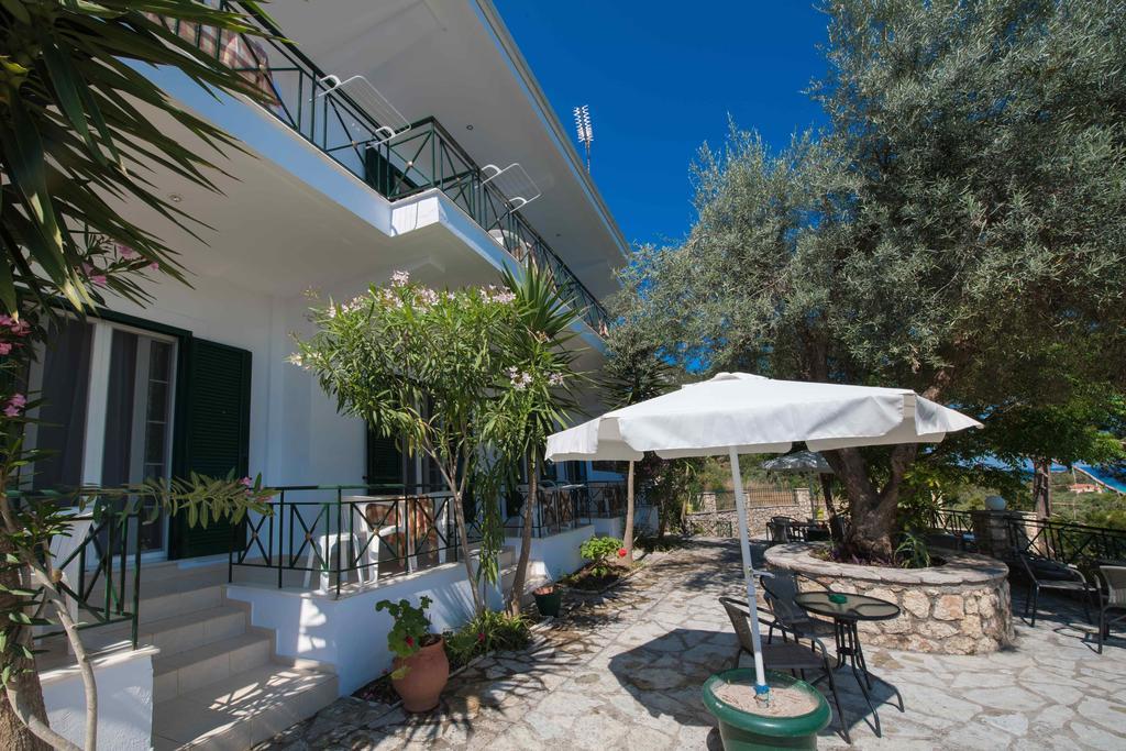 Bella Casa Studios By Imagine Lefkada Frínion Buitenkant foto